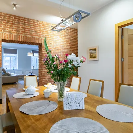 Legend. Wawel Castle Premium