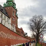 Legend. Wawel Castle Premium *