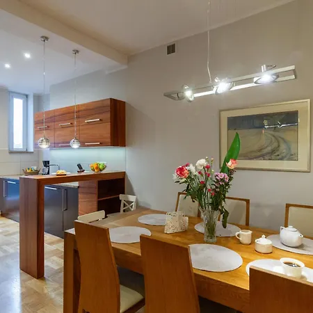 아파트 Legend. Wawel Castle Premium *