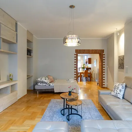 Legend. Wawel Castle Premium 아파트 *