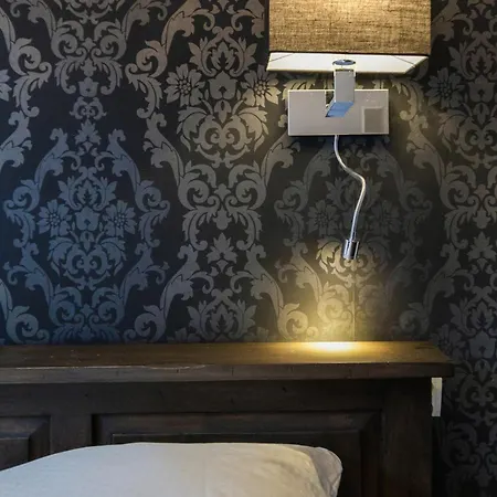 아파트 Legend. Wawel Castle Premium